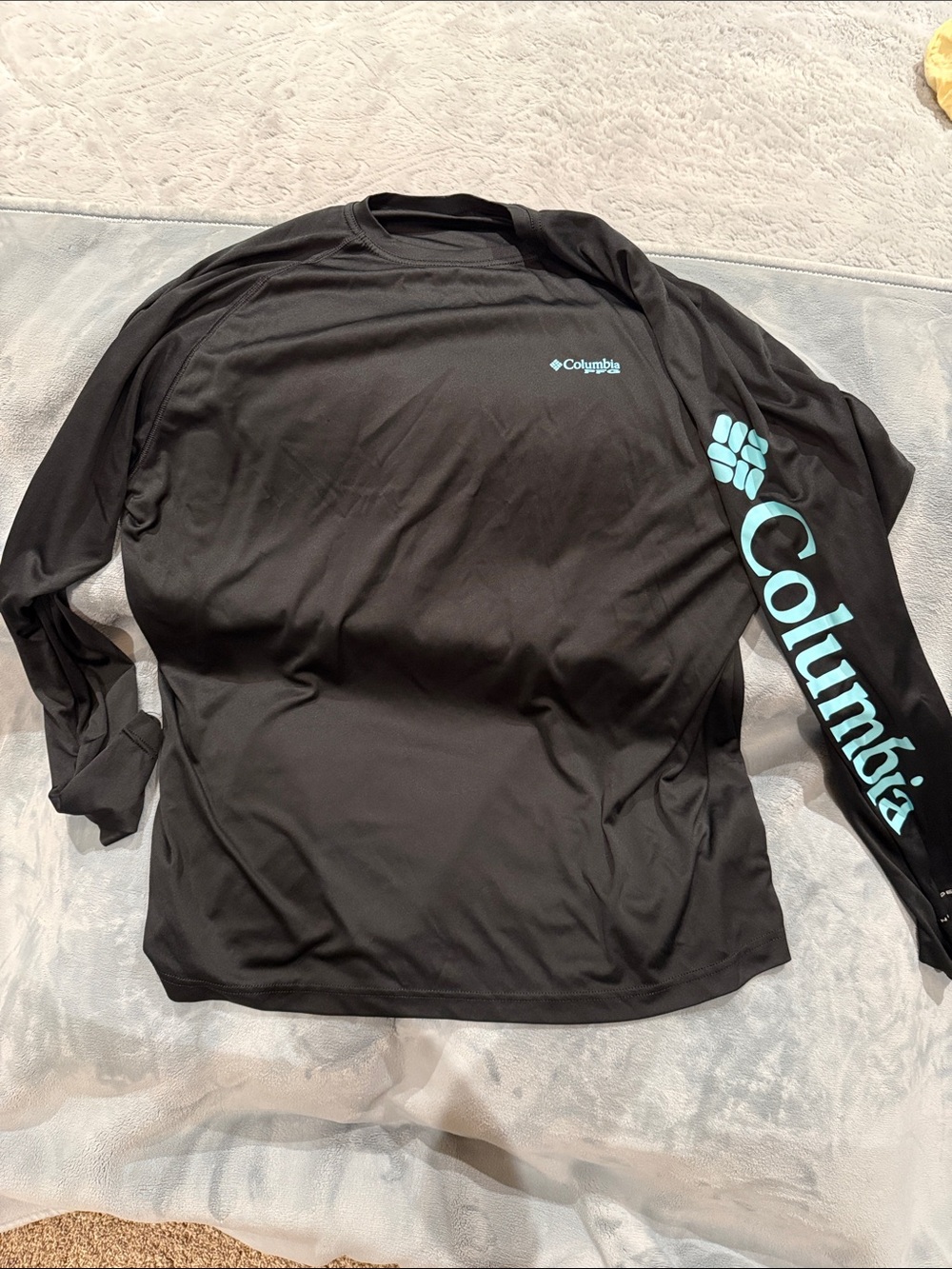 Columbia Black Long Sleeve Performance Top with Teal Logo